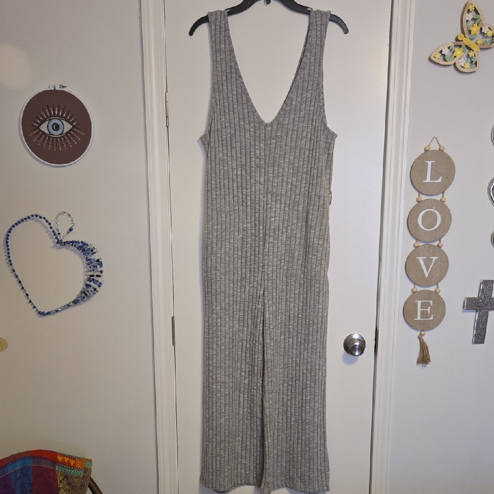 Billabong Ribbed Gray V-Neck Midi Jumpsuit Dress